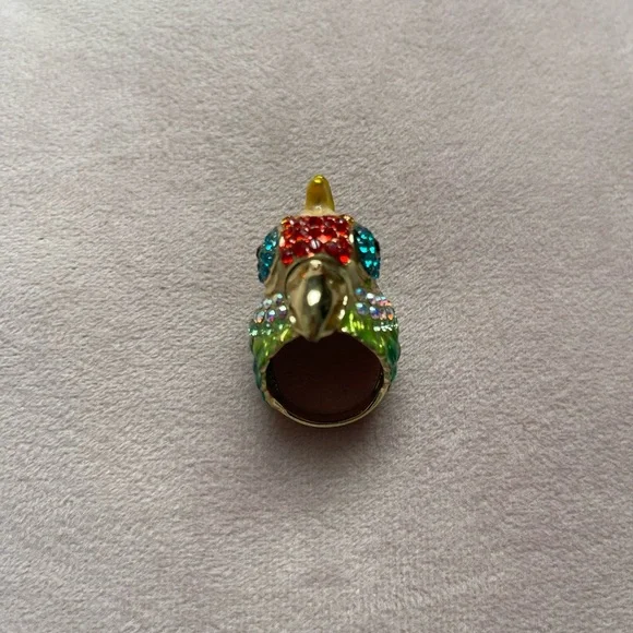 Vintage Parrot Eye Ring (Size 8) - Picture 3 of 6